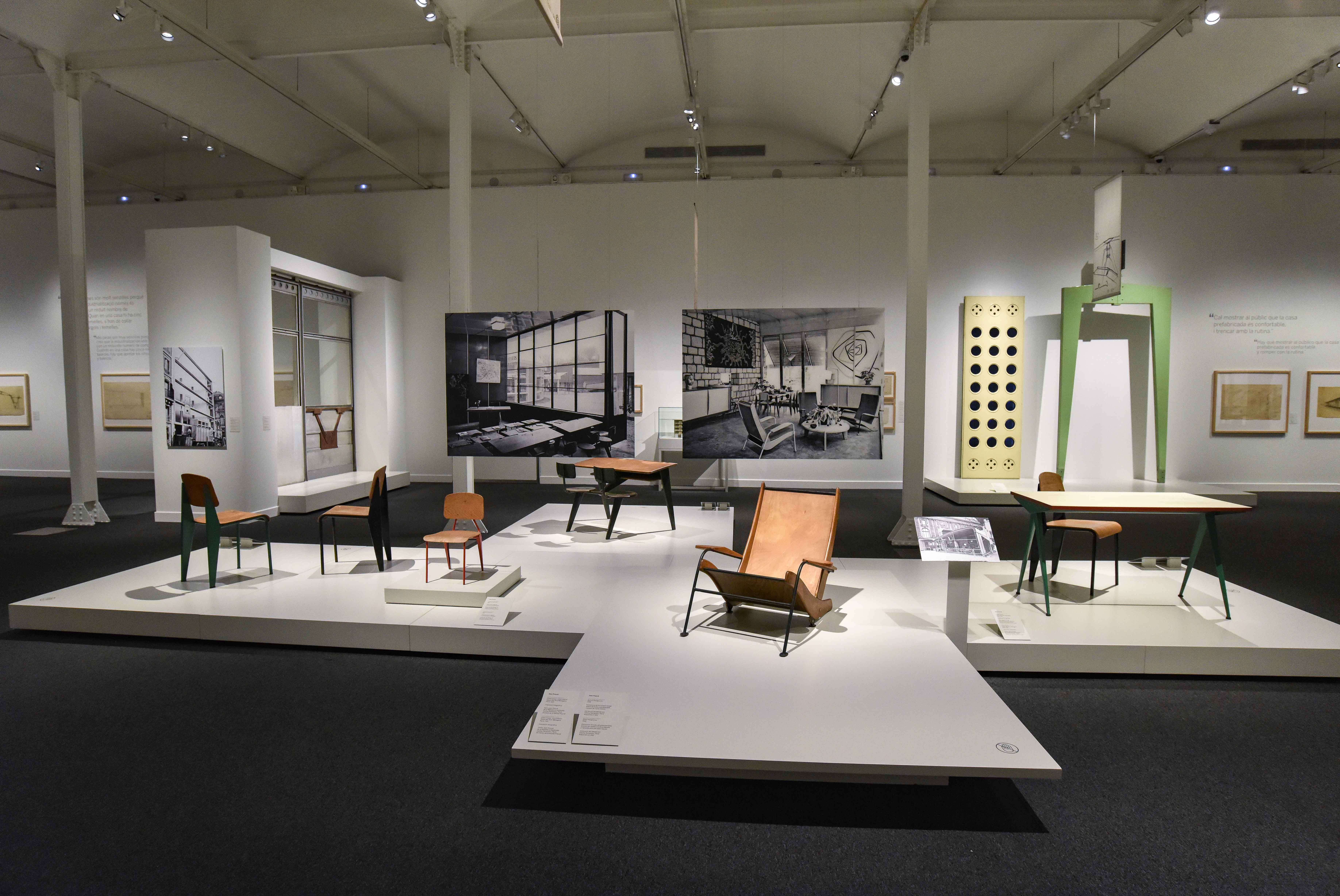 Exposició L’univers de Jean Prouvé. Arquitectura / Indústria / Mobiliari a CaixaForum Barcelona.