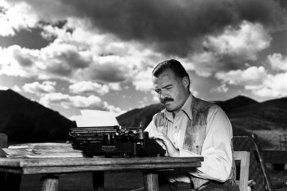 1200_15634672241200_1467449662ernest-hemingway