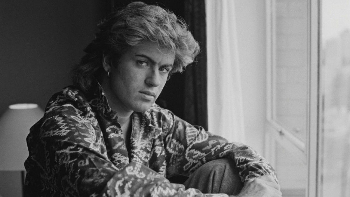 1200_1482750310161225182945-10-george-michael-restricted-super-169