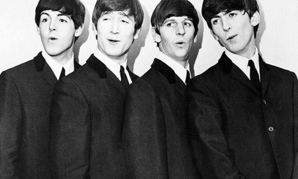 1200_1489576337the-beatles-1964-paul-john-ringo-george-billboard-650