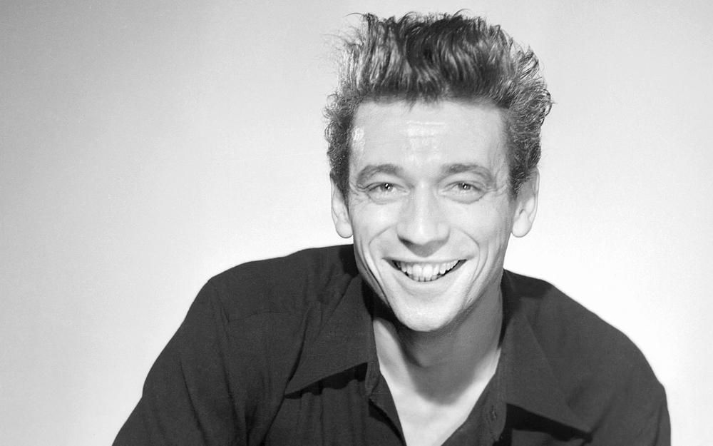 Yves Montand