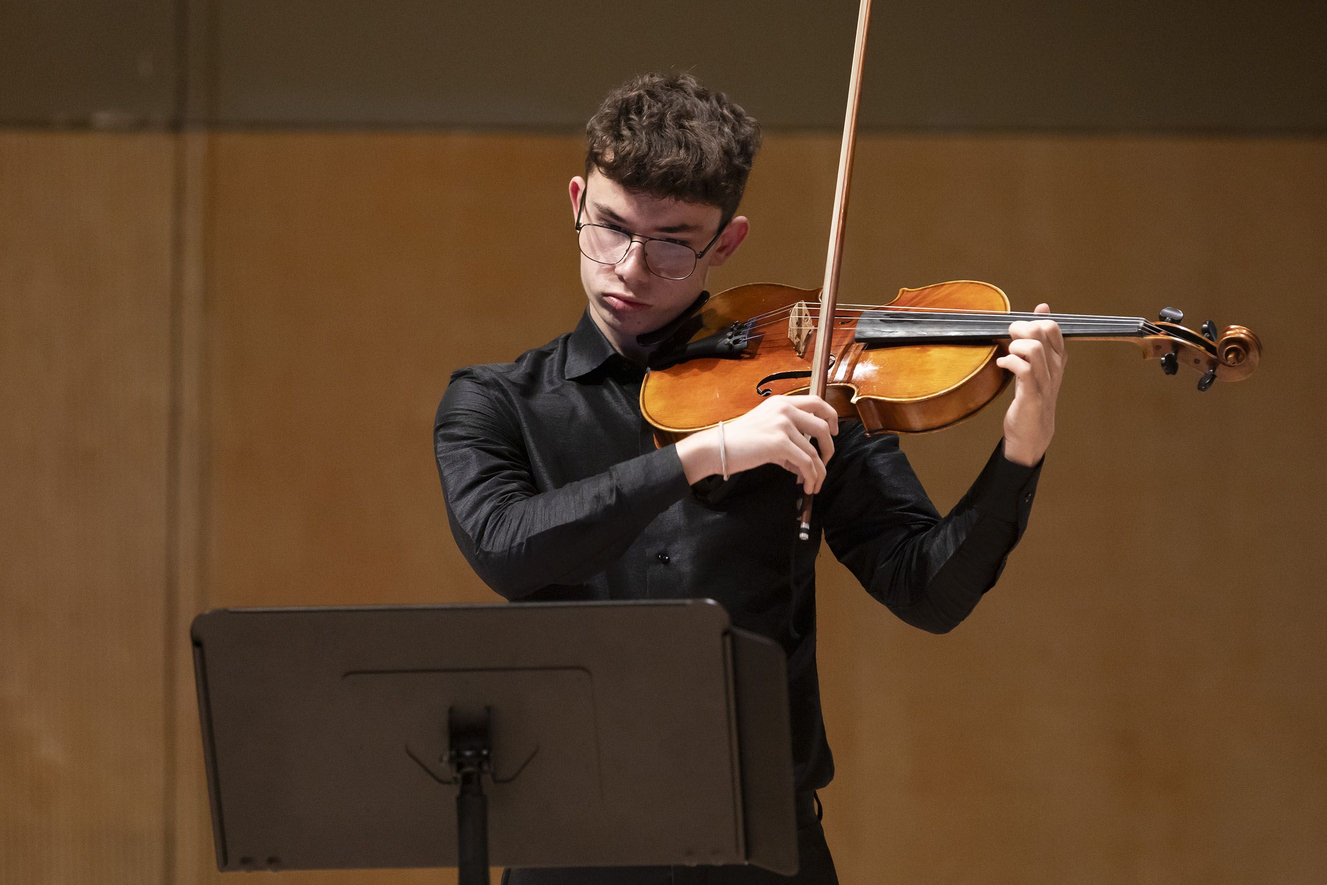 Daniel Picón Edo, Premi BBVAde Música al Talent Individual – Categoria Jove. Foto: Fundació Antigues Caixes Catalanes Daniel Picón Edo, Premi BBVAde Música al Talent Individual – Categoria Jove. Foto: Fundació Antigues Caixes Catalanes