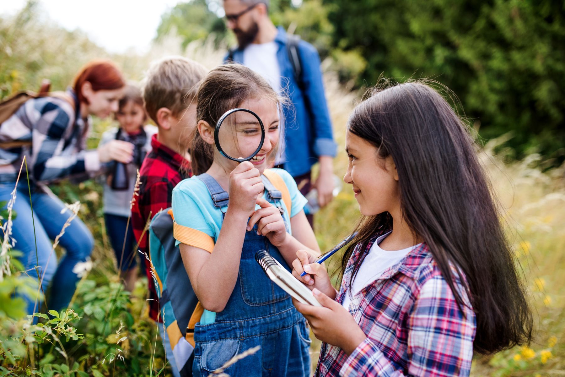 “Municipis per un estiu enriquit” és un projecte per combatre la desigualtat d’oportunitats lúdic- educatives que es produeix a l’estiu – Shutterstock