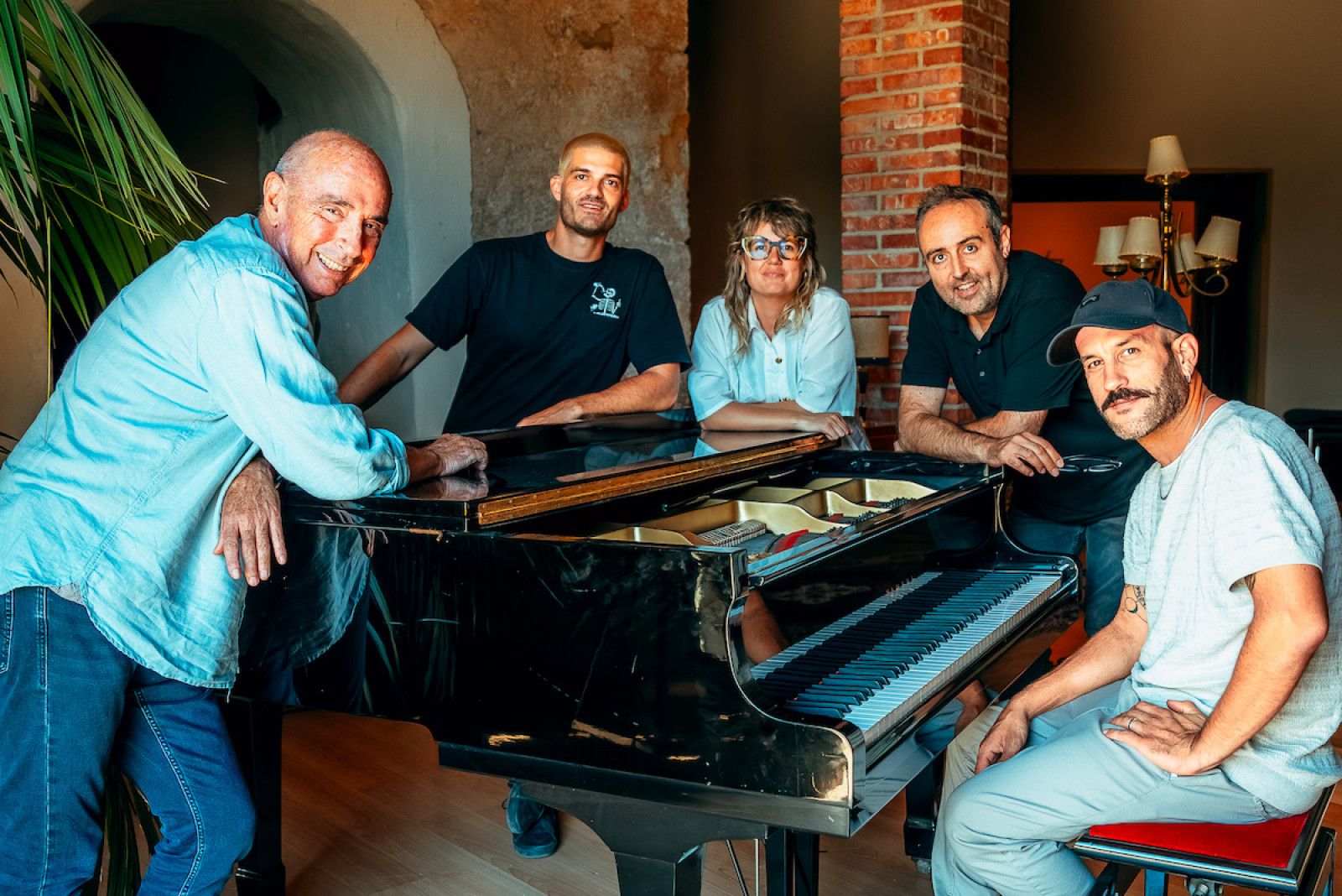 Lluís Llach, Els Catarres i Roger Mas