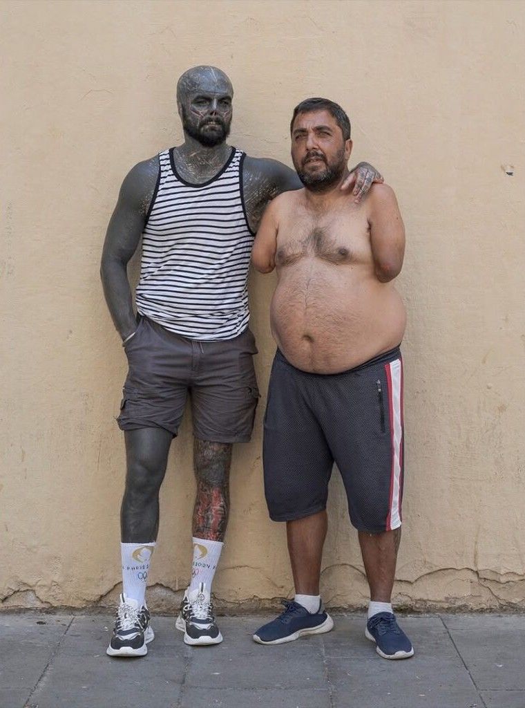 A traves de la espontaneidad y la naturalidad el retrato callejero nos conecta con las histor 1024x1024 A traves de la espontaneidad y la naturalidad el retrato callejero nos conecta con las histor 1024x1024
