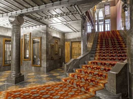 Escala d’accés a la planta noble – Diputació de Barcelona Escala d’accés a la planta noble – Diputació de Barcelona