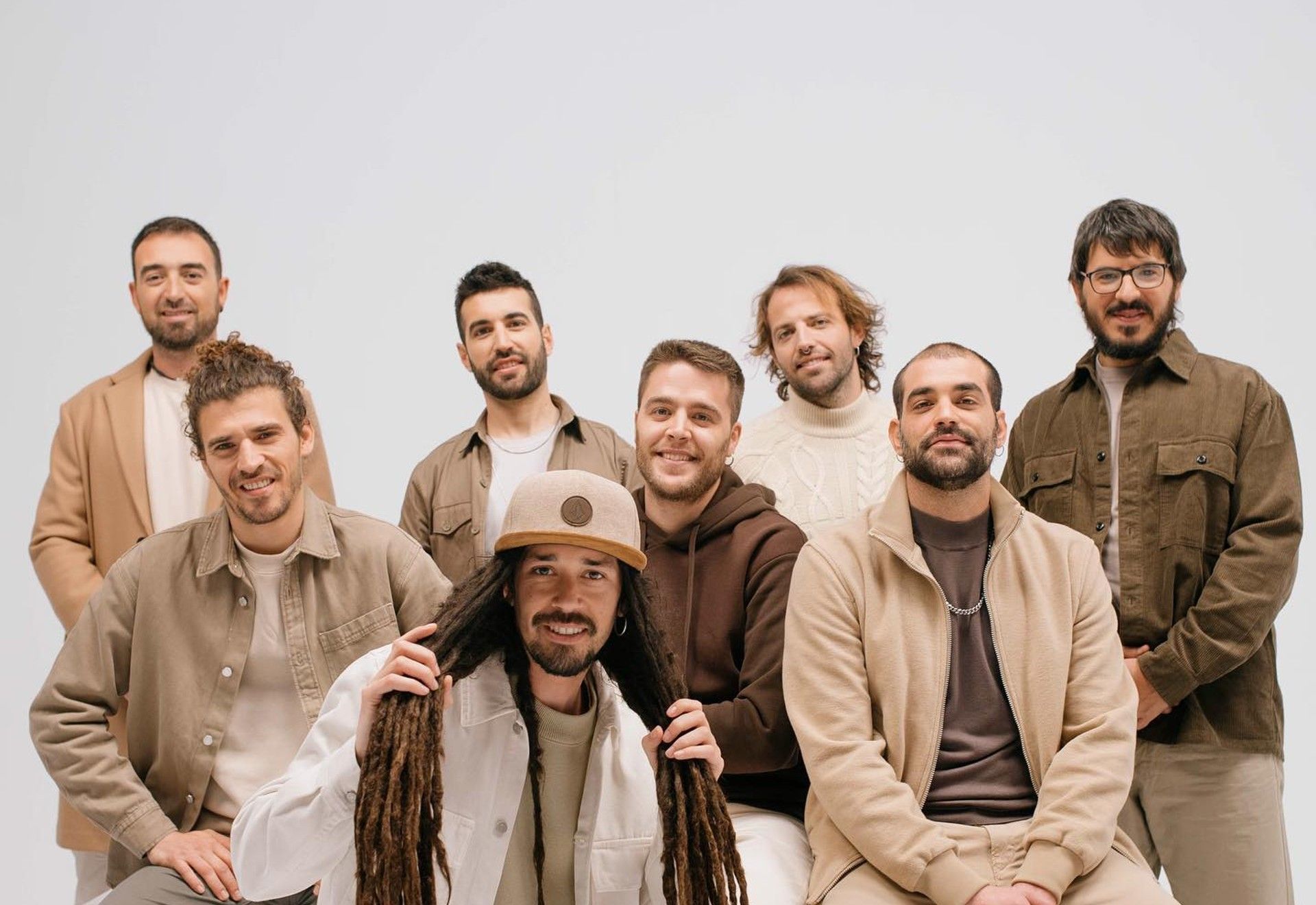 Acords i lletres d'Auxili