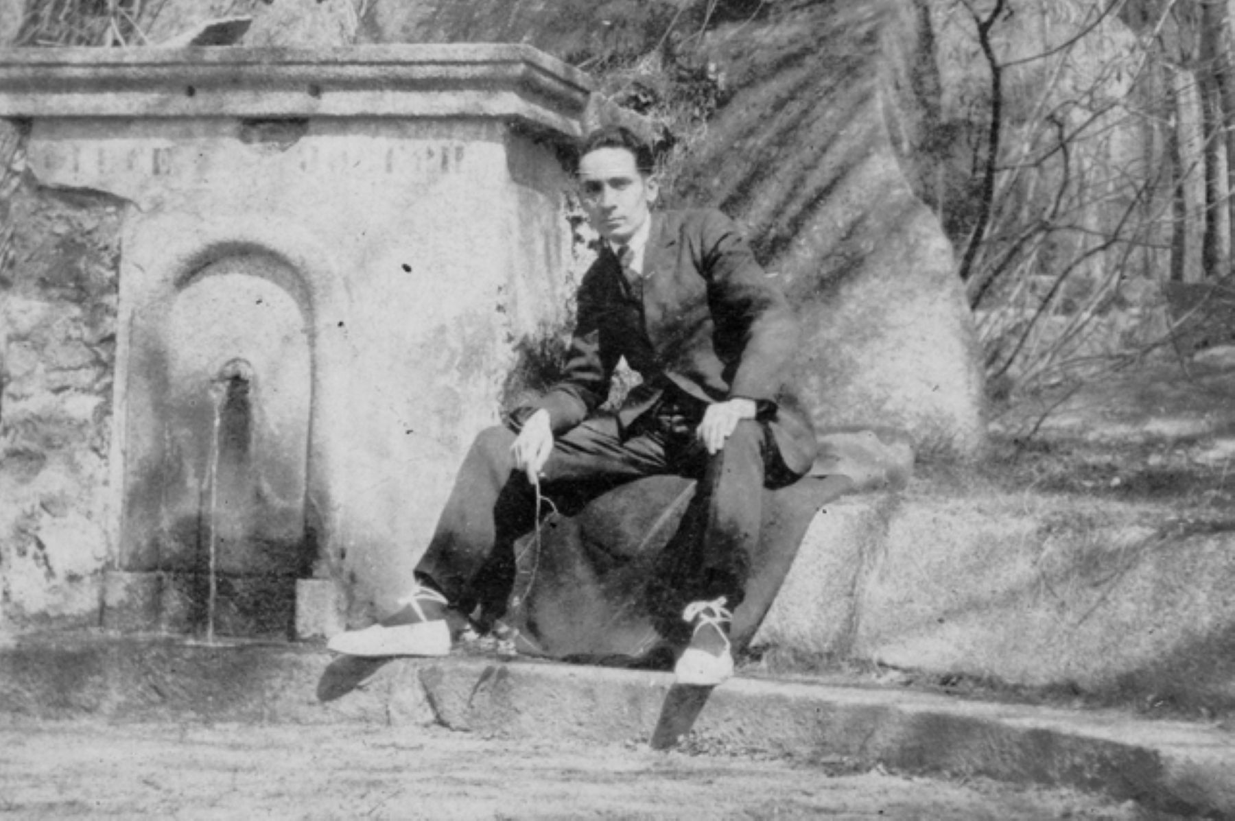 Joan Salvat Papasseit © Arxiu de la Biblioteca de Catalunya BN 1