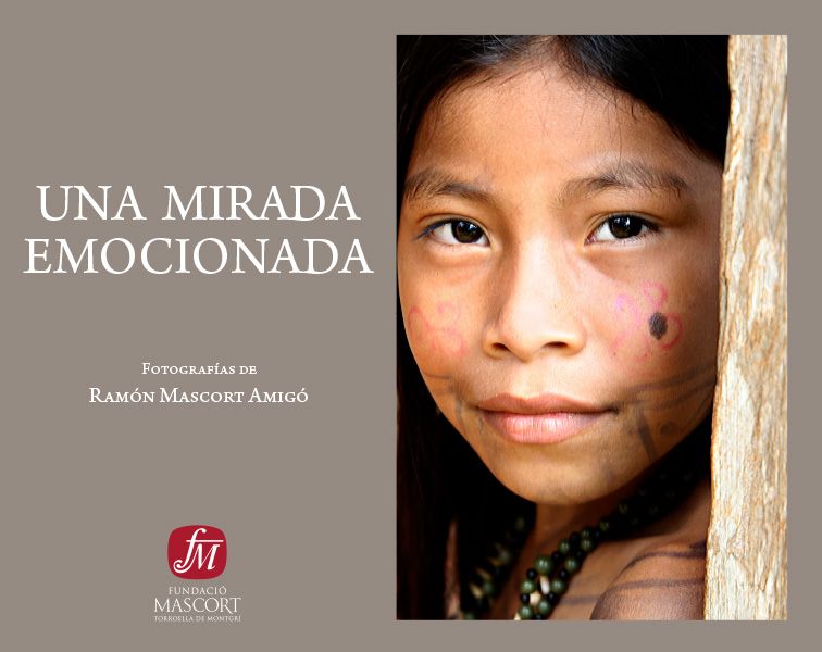 "una mirada emocionada"