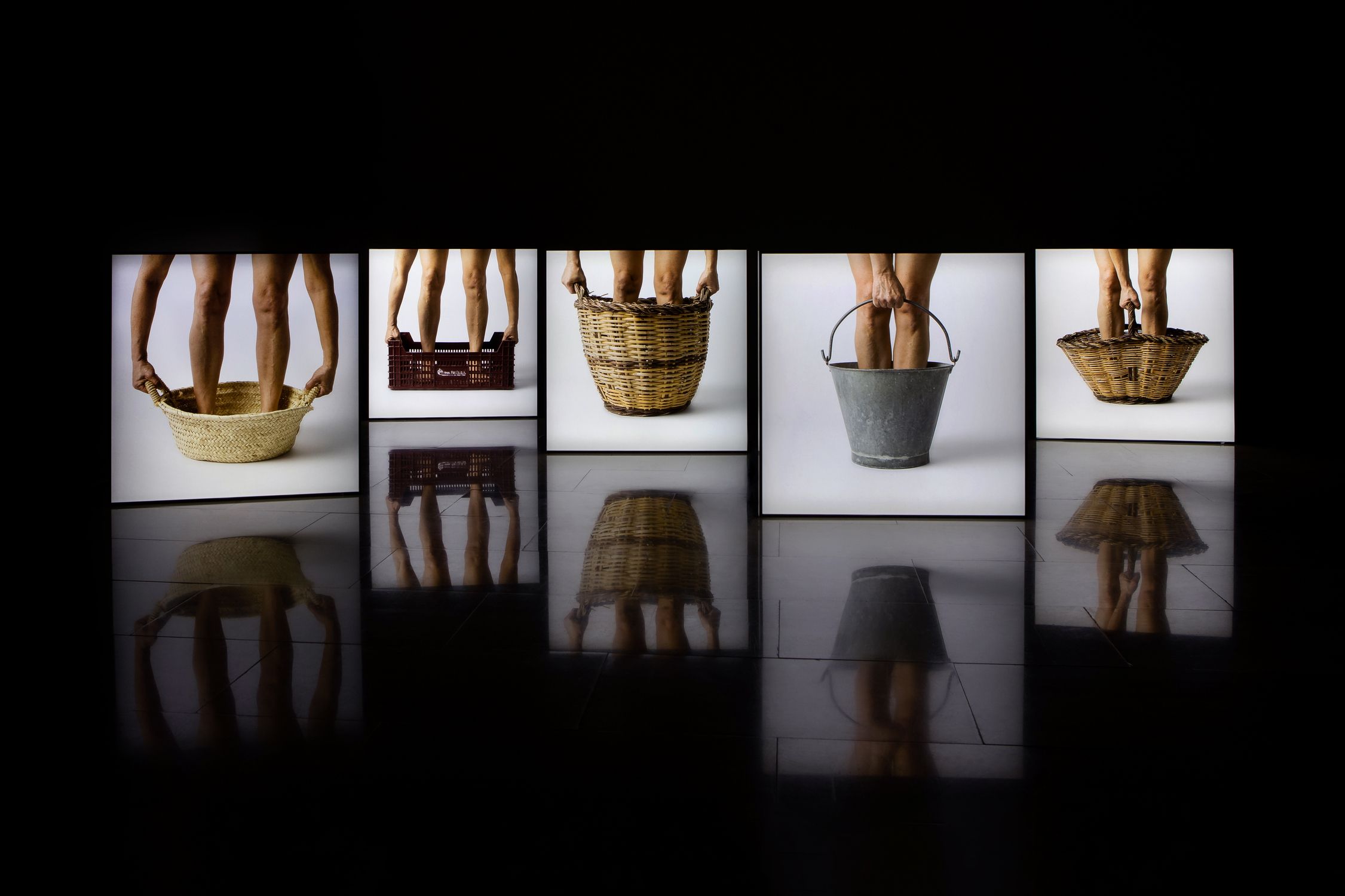 Isabel Banal. Traginadores, 2016. Museu Abelló (Mollet del Vallès). Dipòsit Col·lecció Nacional © Isabel Banal Isabel Banal. Traginadores, 2016. Museu Abelló (Mollet del Vallès). Dipòsit Col·lecció Nacional © Isabel Banal