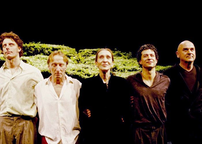 Pina Bausch i membres de Tanztheater Wuppertal
