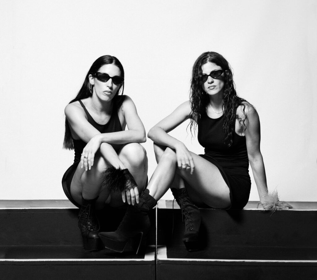 Aina Lanas i Valentina Azzati són We Are Novias (WAN). Foto: Maral Fard